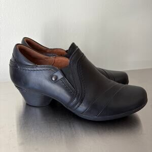 COBB HILL by New Balance Women's 6.5 Laurel Slip Ons Black Leather Heel NWOB